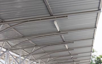 installing Wawne metal roofing